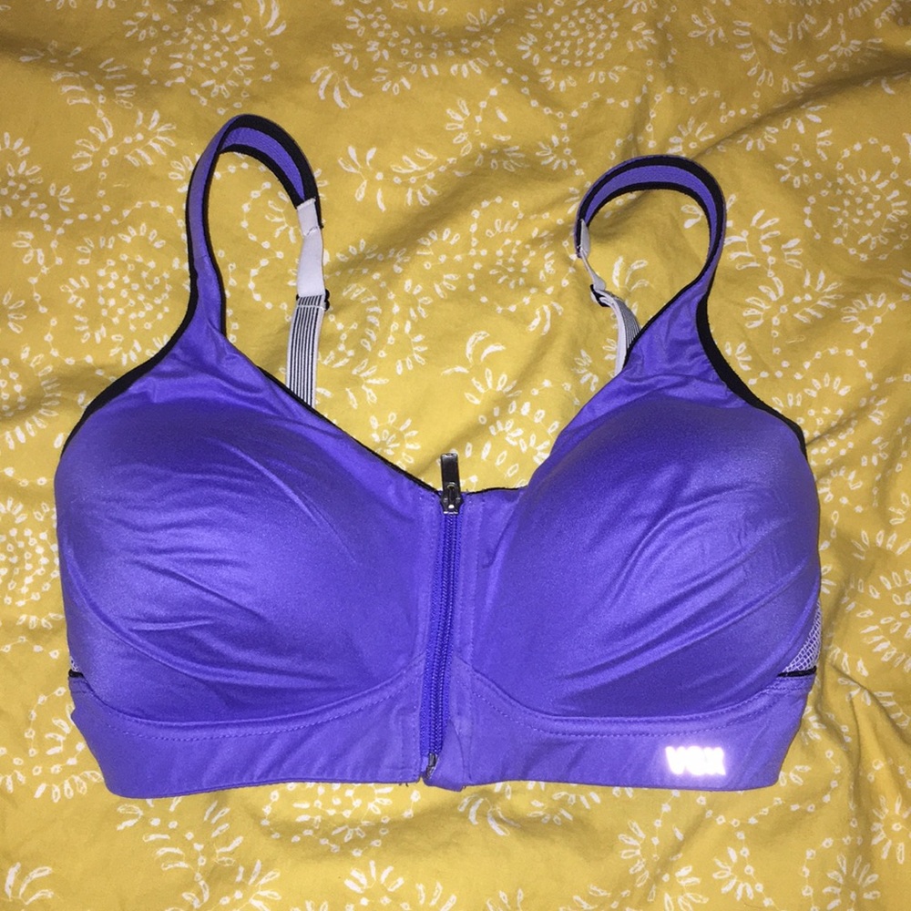 VSX sports bra